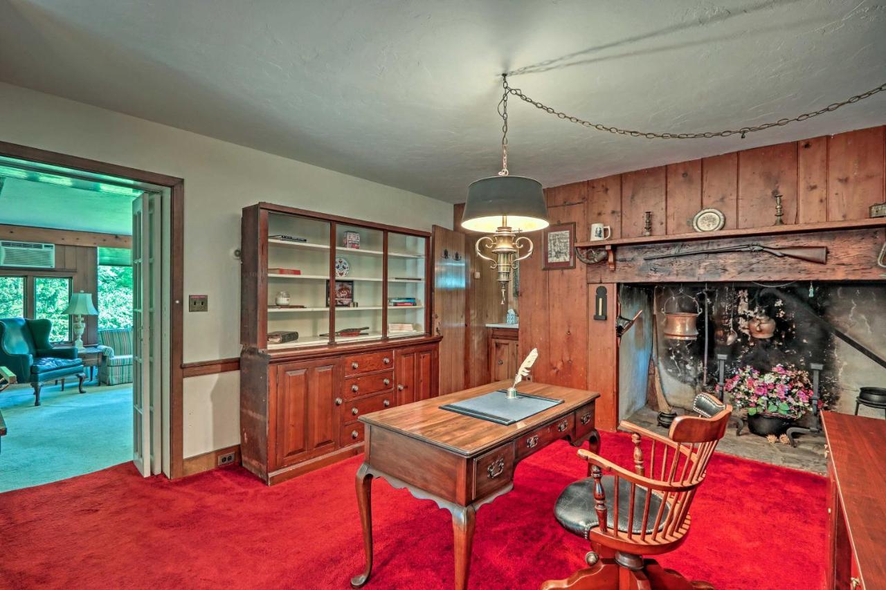 Morgan Hughes Homestead With Game Room And Pool! Lansdale Exteriér fotografie